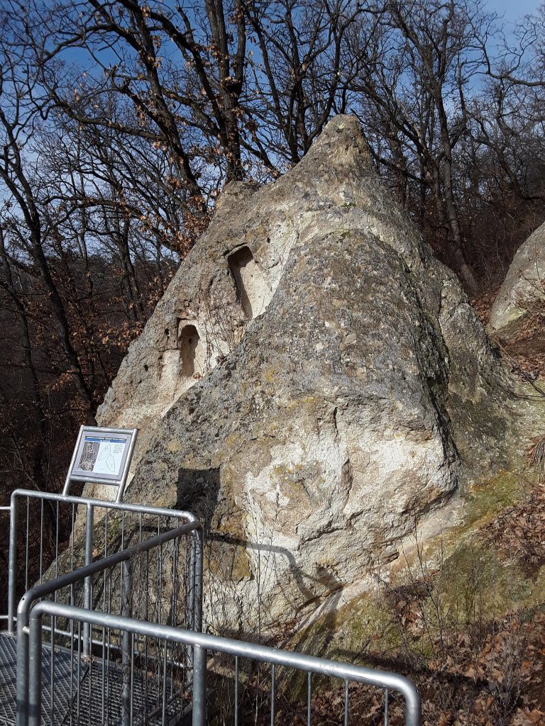 Matka Unkariin. Bükkaljan (Bükkin alarinteiden) kivikulttuuri
